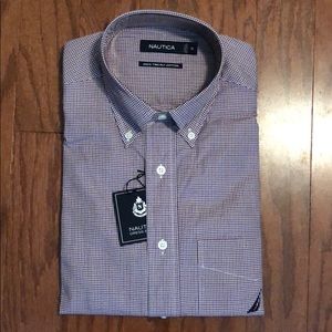 Men’s Nautica long sleeve shirt. NWT size Medium